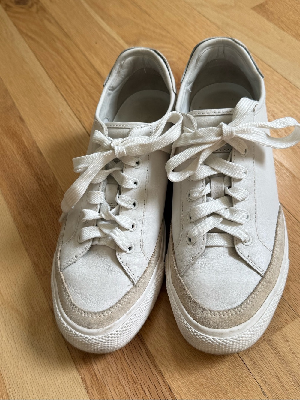 Rag & Bone Women’s White Leather Sneakers With Suede Trim, Size 8.5